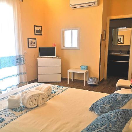 Le Orchidee Hotel Bosa Eksteriør billede