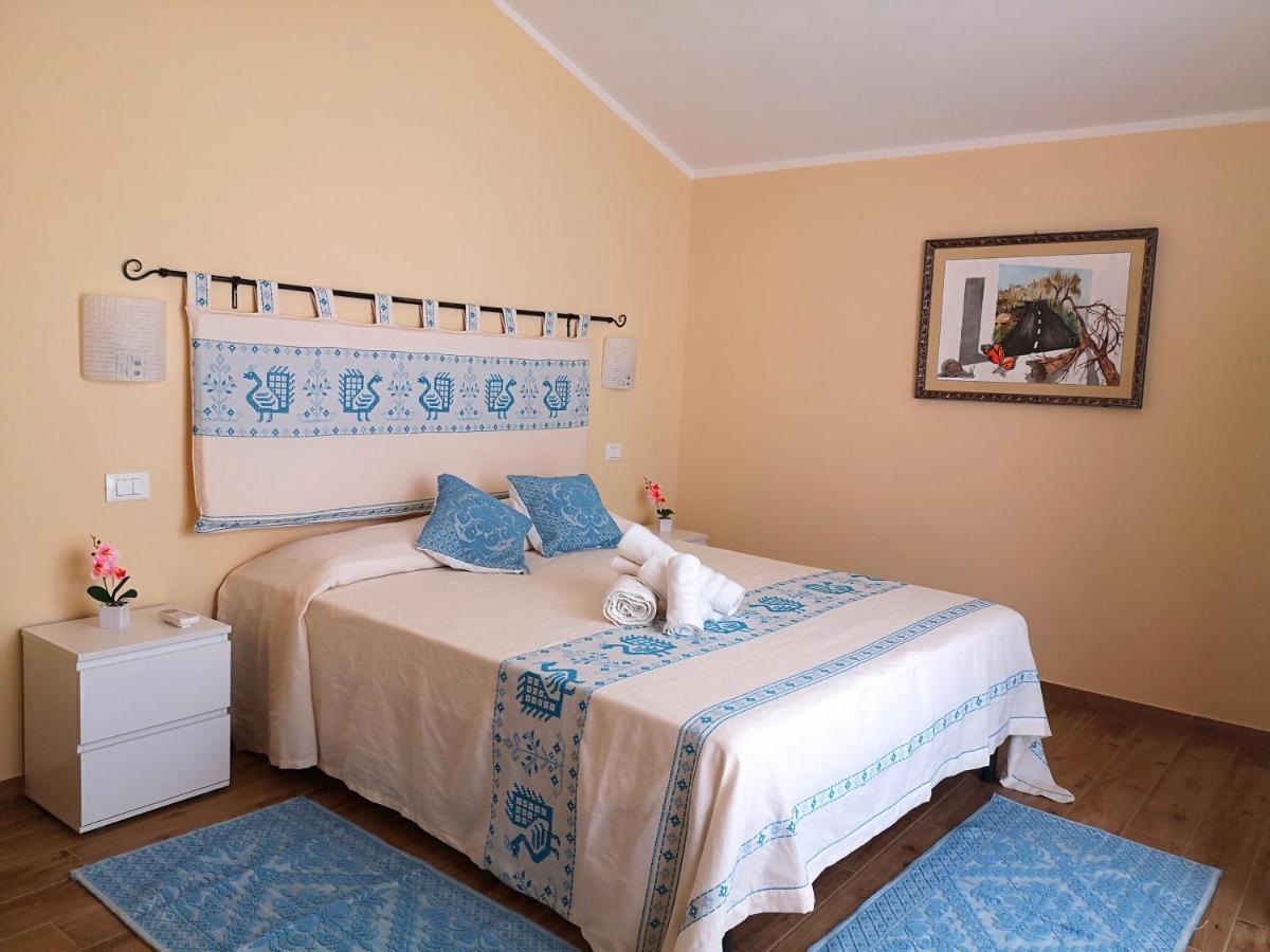 Le Orchidee Hotel Bosa Eksteriør billede